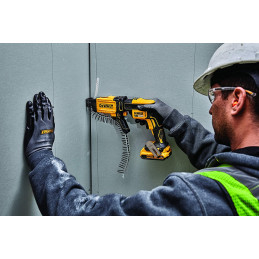 DeWalt Drywall Screwdriver with Magazine Attachment (2.0 Ah XR Battery, 18 Volt, Brushless, Lightweight and Compact, with LED,